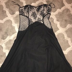 White House black market cocktail dress